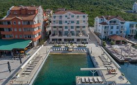 Apartments Adeona